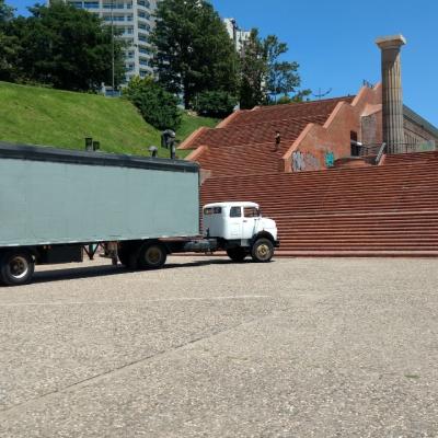 Escenario Antes De Abrir En Rosario